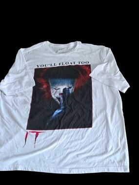 Hybrid & company White Short-Sleeve Tee with Red & Black Horror Graphic IT XXL